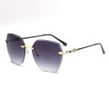 Luxury Fashion Retro ocean lens colorful gradient sunglasses for women